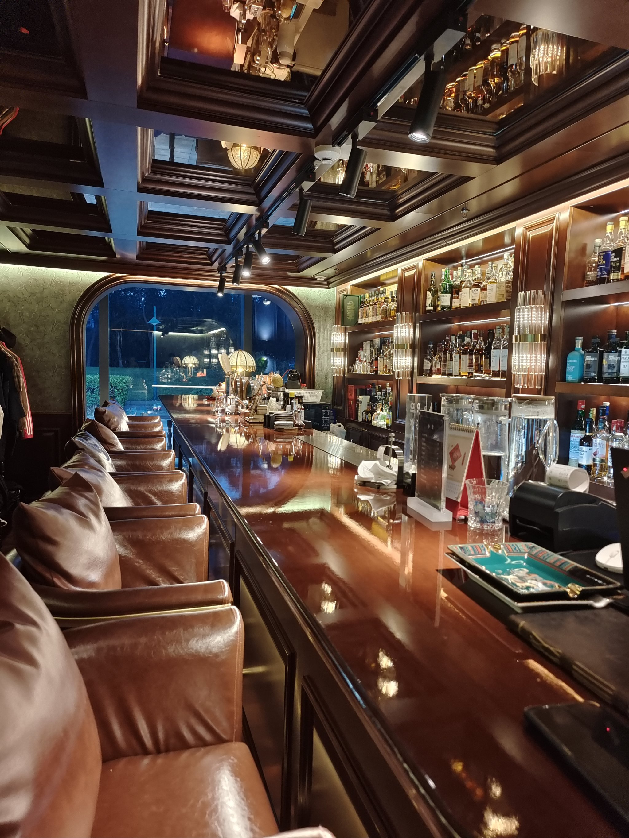 张掖商务ktv最佳商务ktv攻略指南-民乐县ktv预订